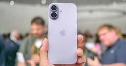 Đang xài iPhone 14, 15, 16 có nên lên đời iPhone 17 hay giữ lại?