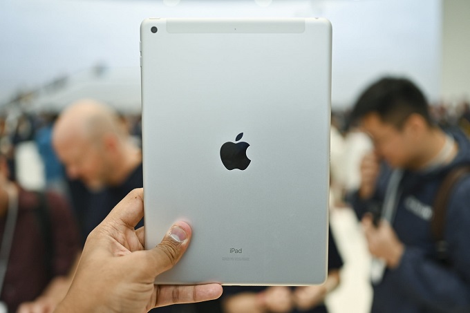 Thiết kế iPad Gen 8 giữ nguyên những đường nét cũ