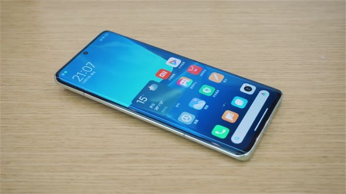 Màn hình của Xiaomi 13 Pro có độ phân giải đến 2k