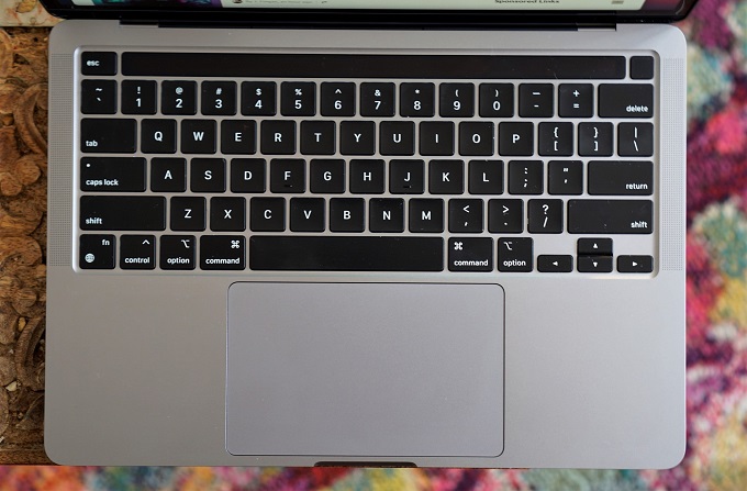 MacBook Pro M1 sở hữu bàn phím Magic Keyboard