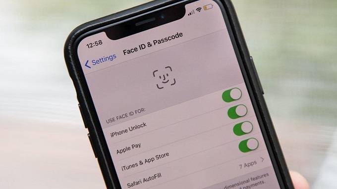 Как платить apple pay iphone 12 face id