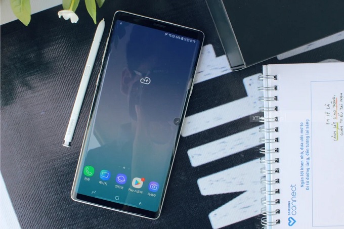 Màn hình Galaxy Note 9 vẫn còn viền khá dày